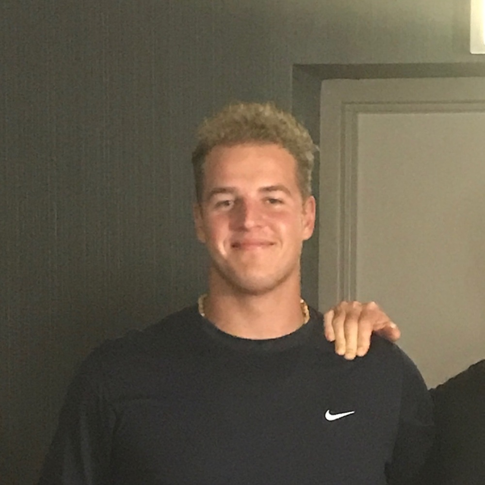 Meet your Posher, Alex